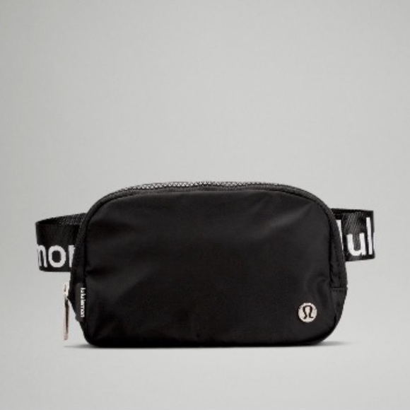 lululemon athletica Handbags - Everywhere Belt Bag 1L logo strap